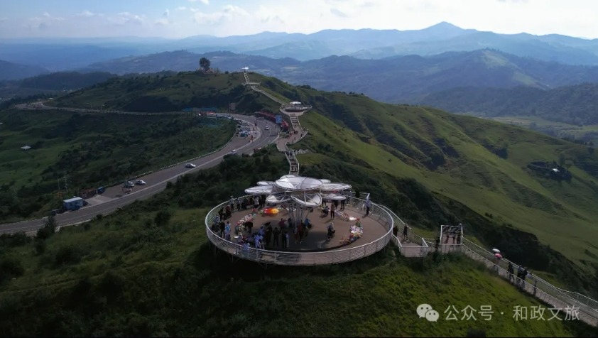 1735047703191084.png 旅游接待2.png
