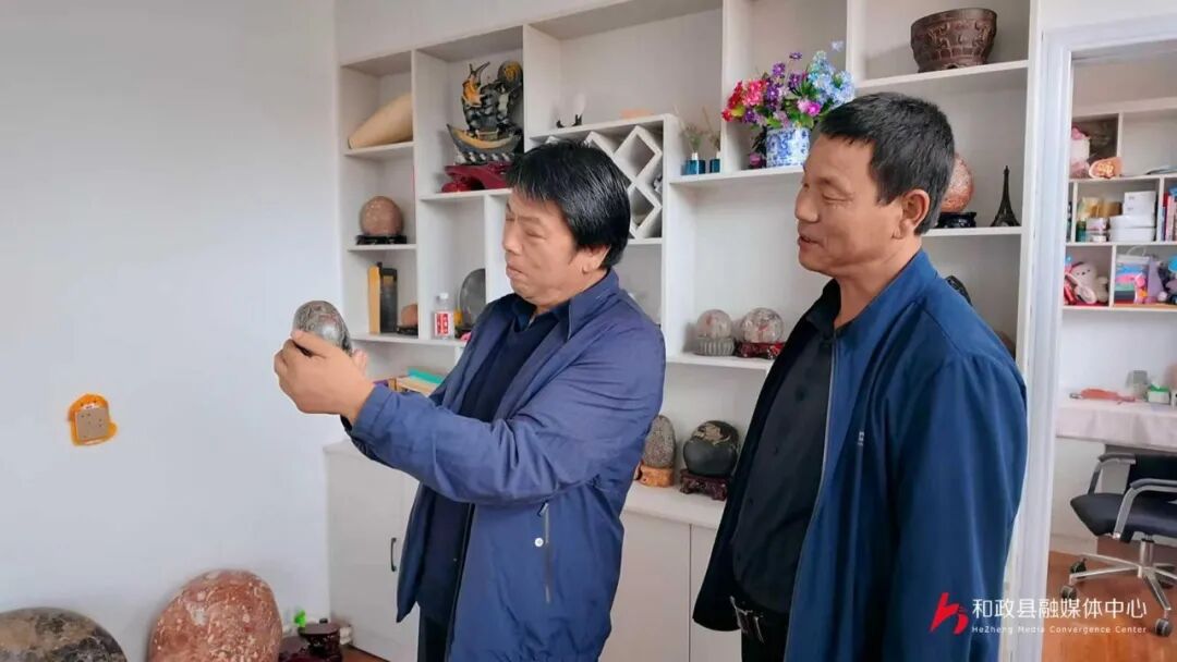 1760060007328984.jpg 奇石文化4.jpg