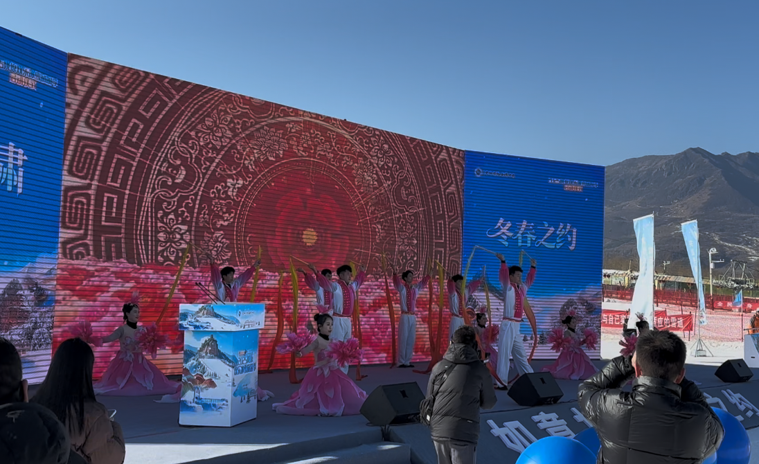 和政县2025年戏曲进乡村--12月16日松鸣镇